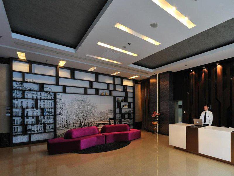 F2B0265F95583A5488D74FD6A4EDCE16