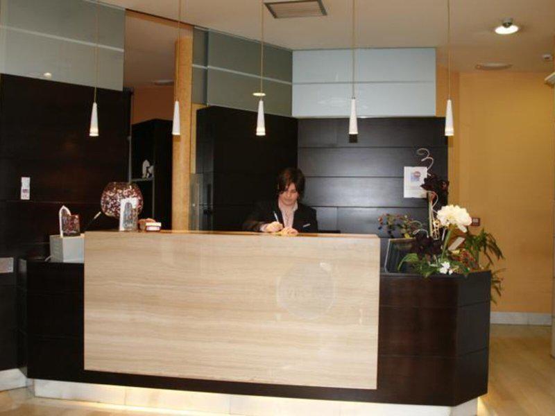 2412B3A2C257BB4F158442199C3E3559