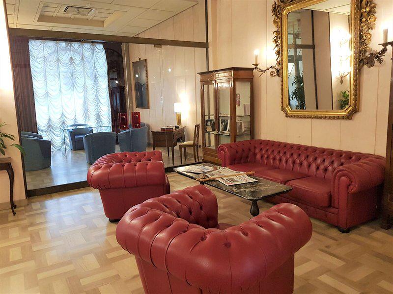 4B641711513E5E5FFA74BC4840299035