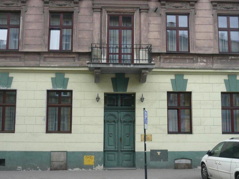 EDACE26EC7AD04D23393B9DEDF5ADA05