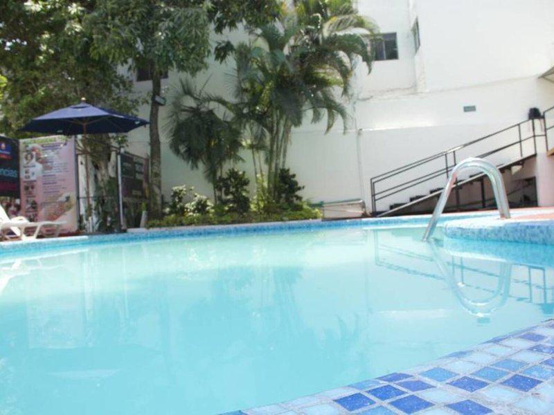 FAB38C046391EB056FBB41ED39A2BD21