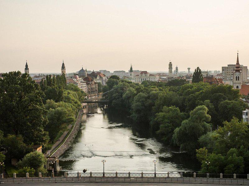 8A962063A99CBAD107CDDB4CFA8DB5EA