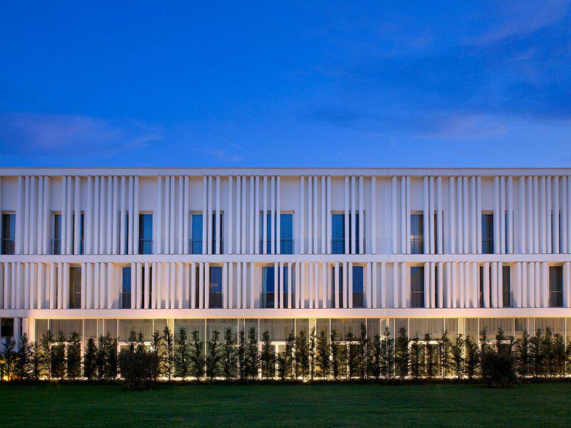 7DBEC4AF5D036330F330FF9E2E9473DD