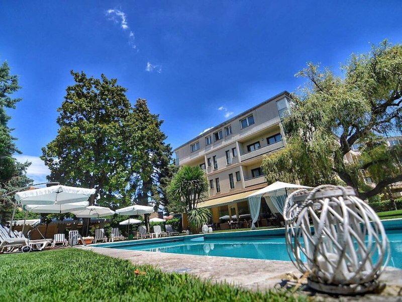 5EF3F3366C609D3F0E259FAABC4F9183