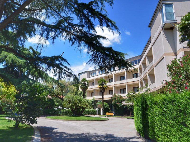 FA21DC68FEF44B67CA0D8003C1AC1AF5