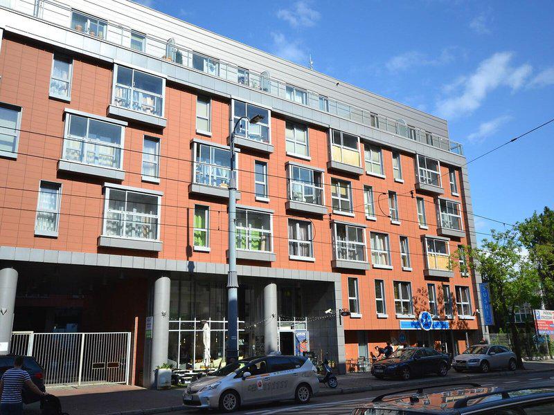 EFA1216D7A9A302ABD9FADEE0C7F8FDC