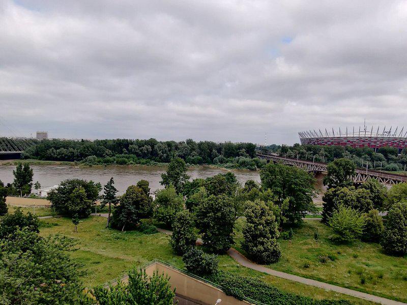 105EE05F921D2A8C37F120565B9987C9