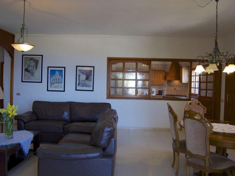 7829C986366B12F47DA4130AC4DD901D