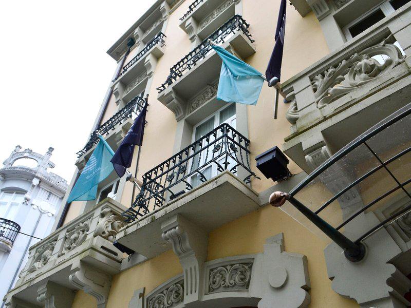 EAF2AB8F80587601A8C6DC6435318E83