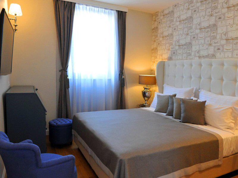 CCD42D2D19071C392D38A88A205DBE26