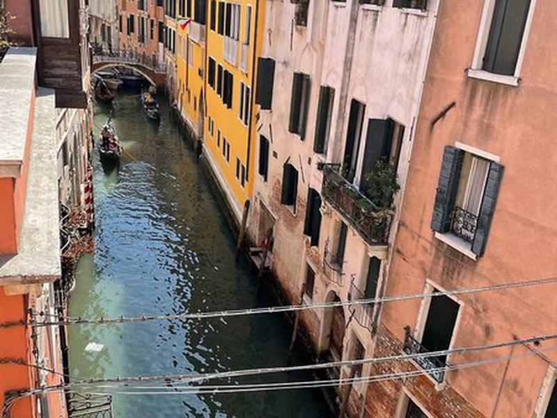 5F61D5709A72288A9C59979F6F8B471D