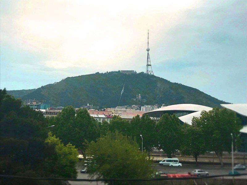 2E5354B2B61BC3674B75659AA269CDA8