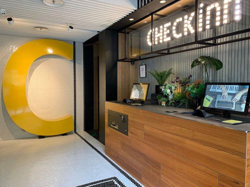 642CEEDDED3B3EC362AC2A6E40A8E6E2