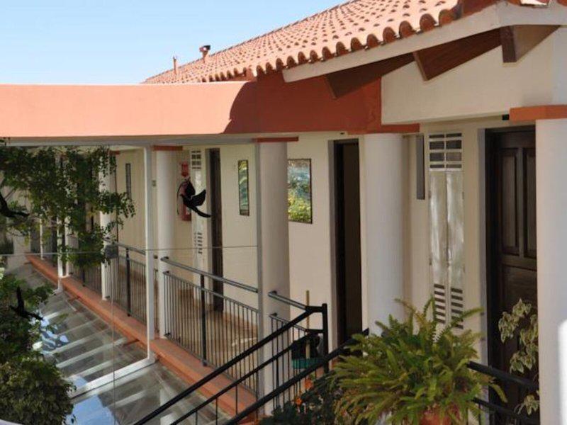 F46B6051AA7FACCF9ABB1EAECF46D9AD