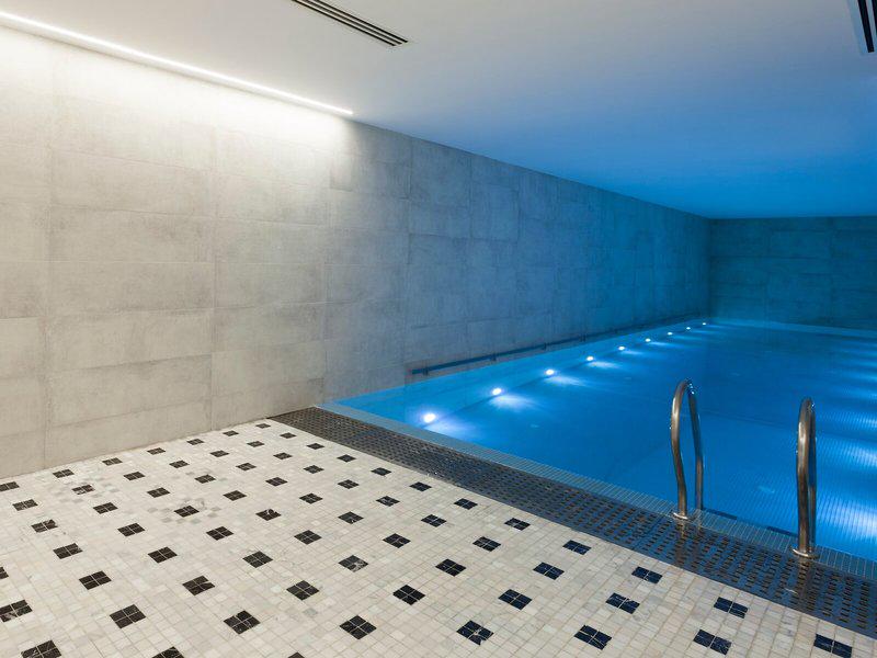 599720AE1081D6D31BBA5CE91CE43CB0