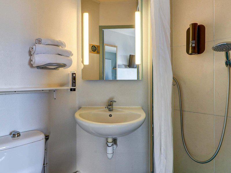 8161E3DAF4ACAF2B988D3CB75FFB316C