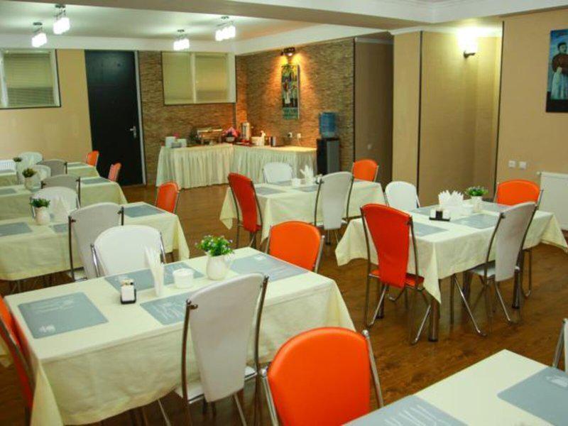 C1044B244CAA9870C8AB4424D1C1F717