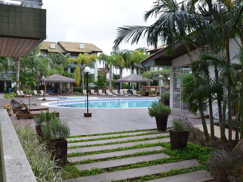 2774AFE413F62358BD17D132B3BEFFA4