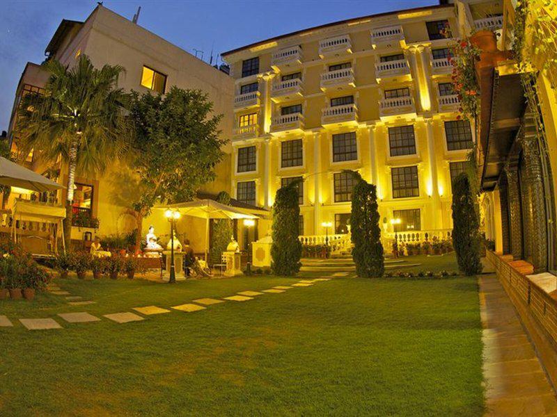 FB568D6DEE9F37A7FA5969DC72EF367F