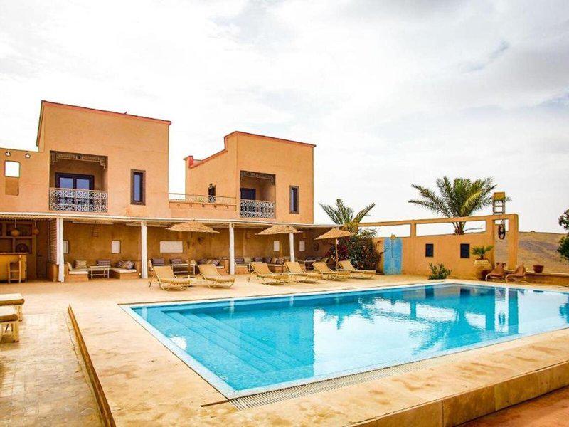 F0C221445277DC882616DEE6728EBA47