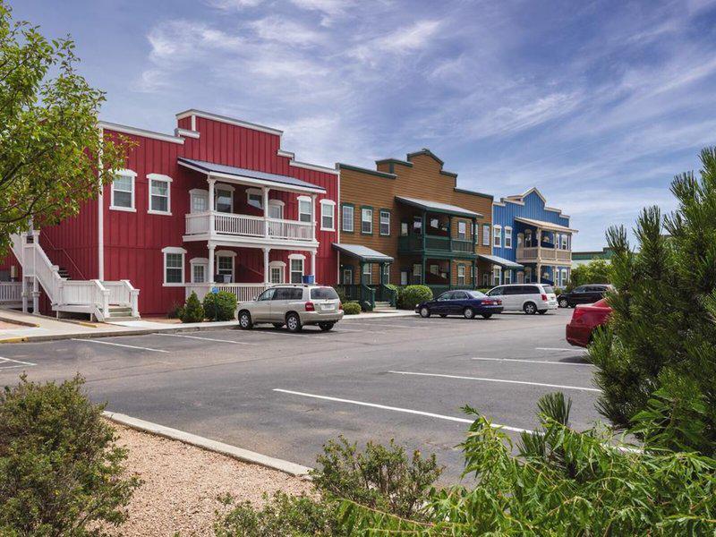 B2C1272BEE0B3D83152370E0815814EB