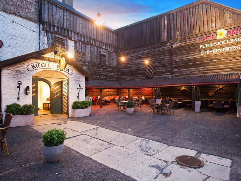 770B77EA4367AE4ECAE6D18299BF5A11