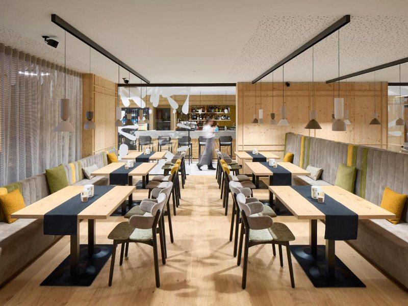 B26E814CCB58D0AD6D69551B06FEF6FD