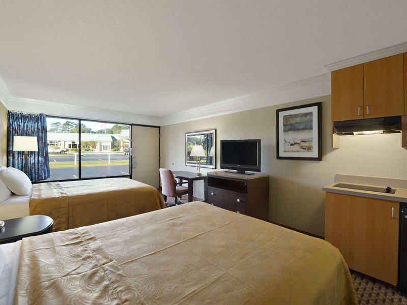 008106C5CF2A24CBACFF23977F97AA79