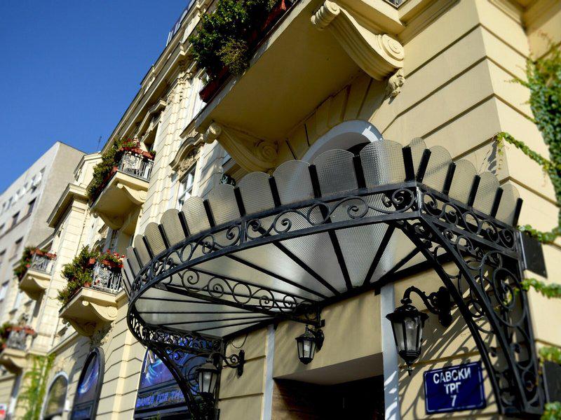 106993EDD5C42424A92997DFB5E70D34