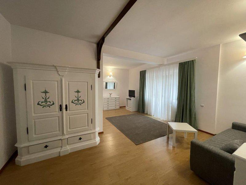 B81D4190015110452F09A005F54682EA