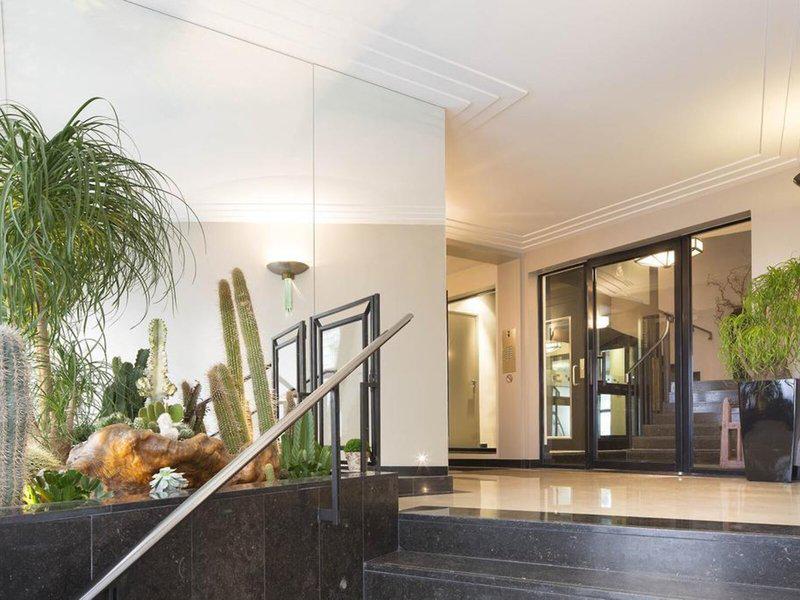 A99FE8DA80C2ED93D5B5BDB3BE5F93B1