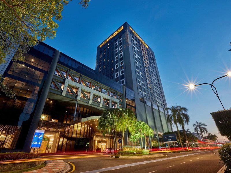 81F2F2653AE46A51B8348A1CC6BC3188