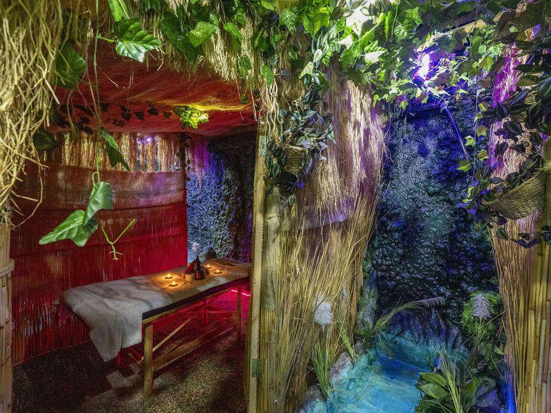 983C3A22B520B18F65E9BB83DF42CB23