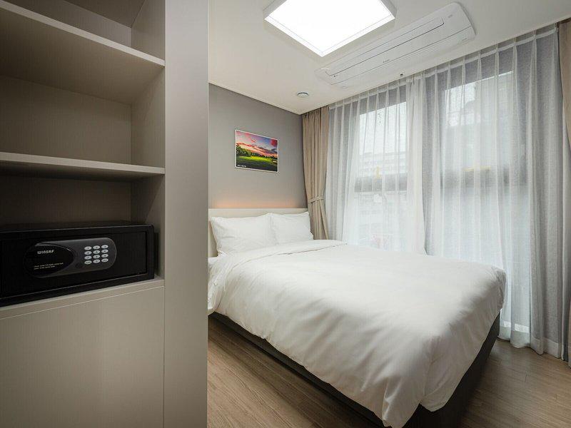 0DA22E34374C85FAAA43E92E3C95E1AB