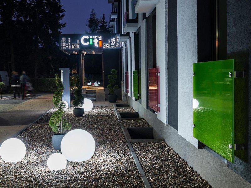 41BC9B121F86B2D1B8D6DAC377629010