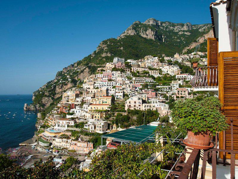 B1F6BD4869A0F0ED353BE15682E7CE59