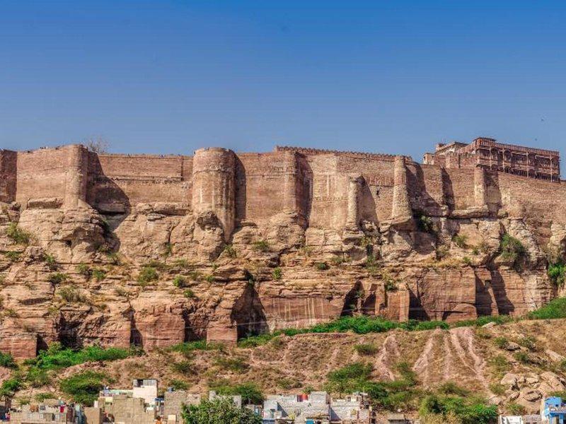 9EE787DE7EB641DB3C784374F9138F4D