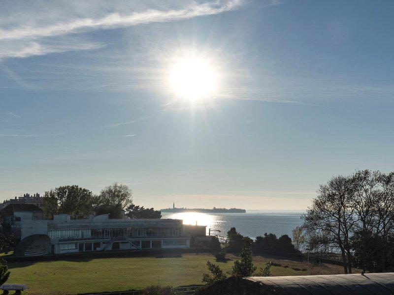 CD7FE7BFB8B3BB5DE57EF14AC5D449DA