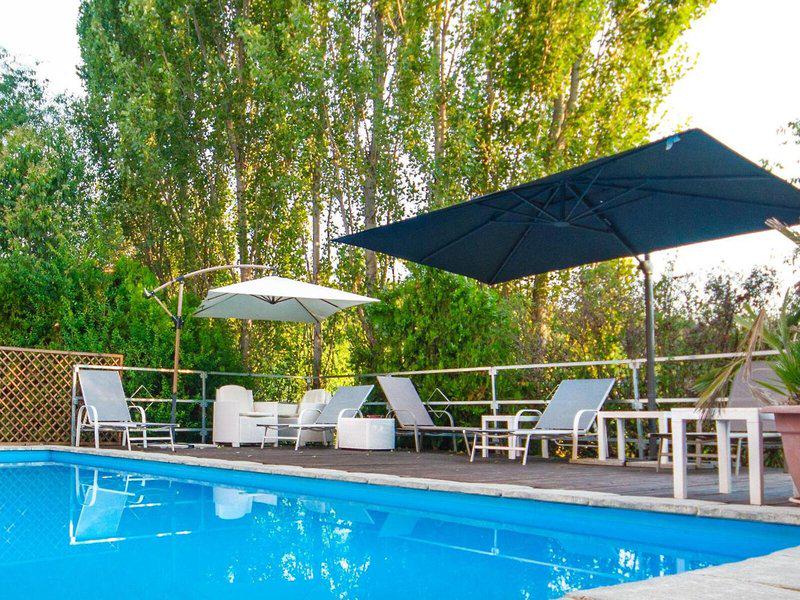 FCB1A5BBA880E109BC53494EDAD6DD5C