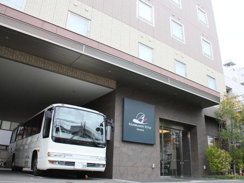 E56EF4F32B7C2A8156060291914C4CBB