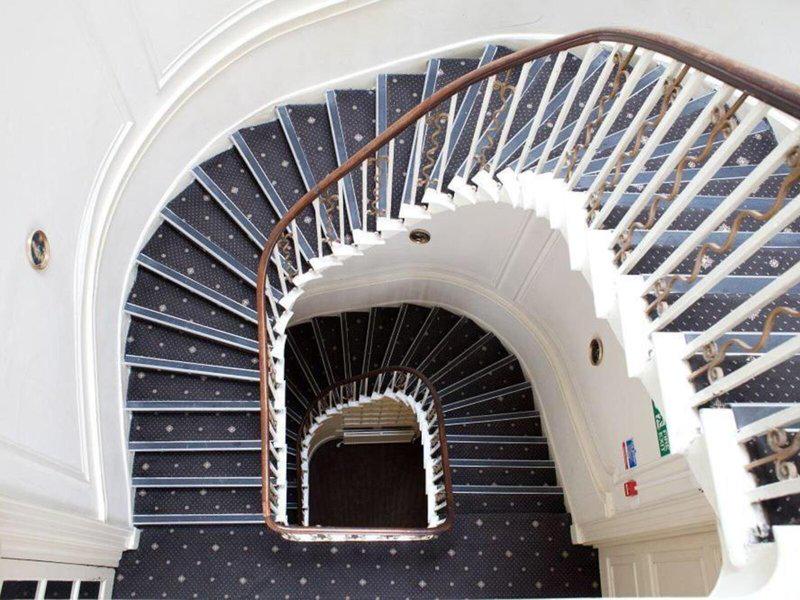 C0BA0160B84EB1FBDE9839AE1FE06CDB