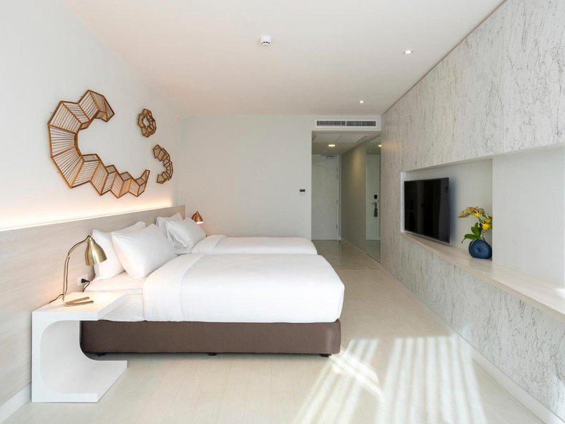 4773DE426F97DB2A8EED56040039383A