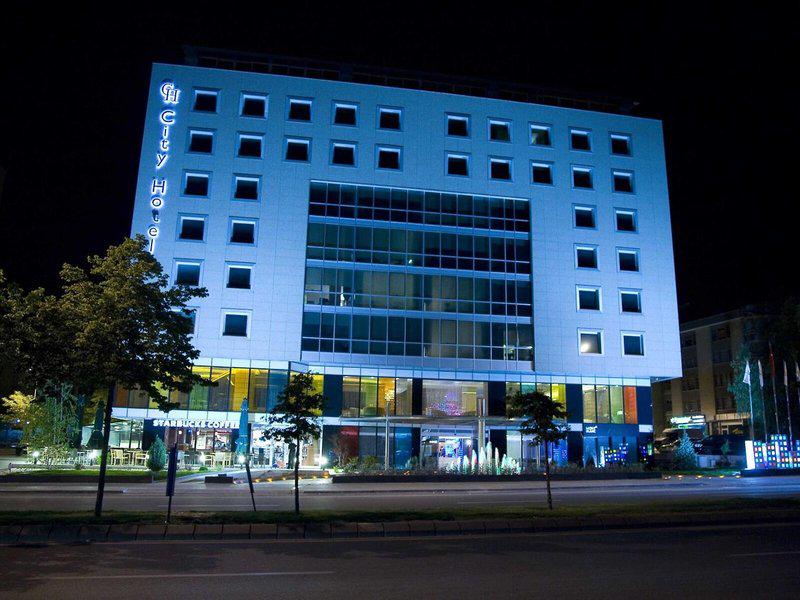 96E6927B3444863709A9C78EF13FF24A