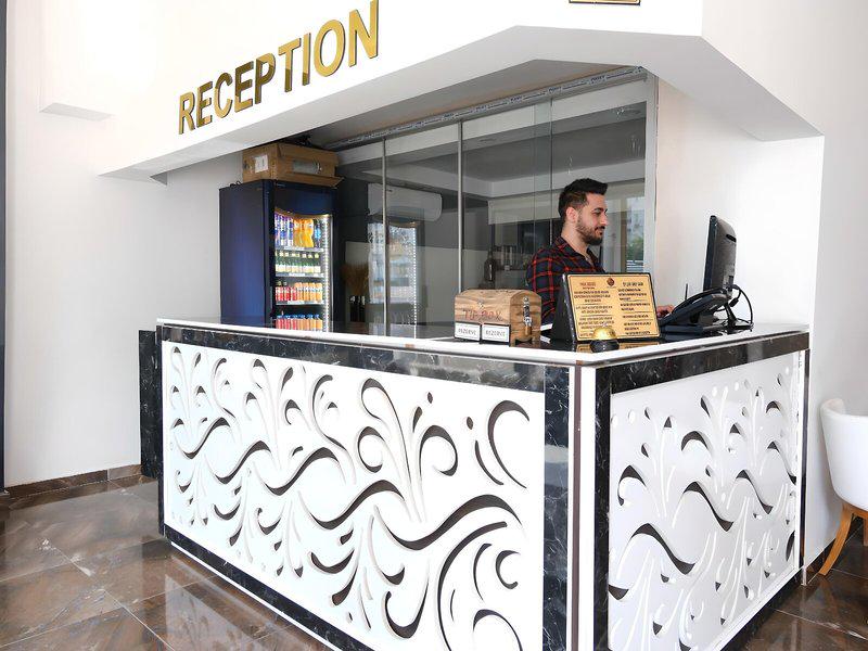 0B33C1760B87462ADE9FF32E8E559070