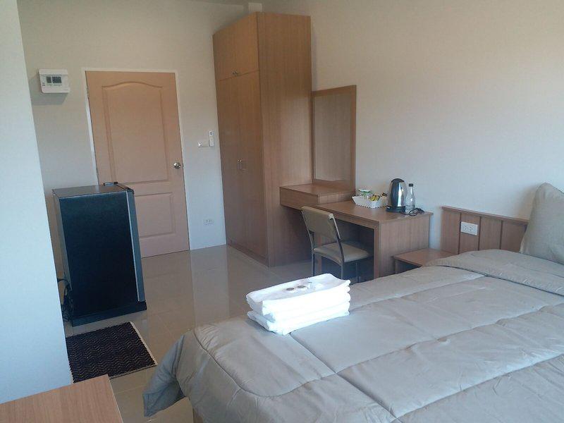 7F5DAA0EAA034AAFE3718A5E5F204688