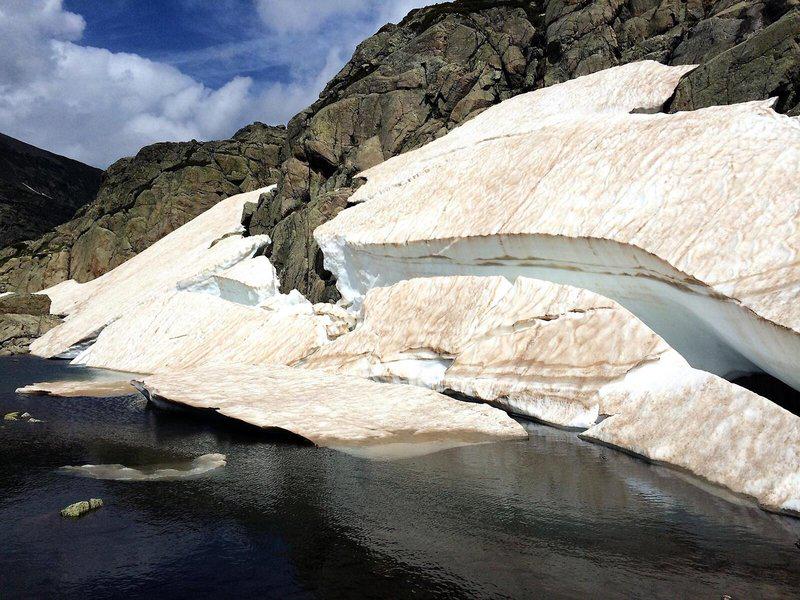 438C70AC1ABE99753D94C09516C7EECA