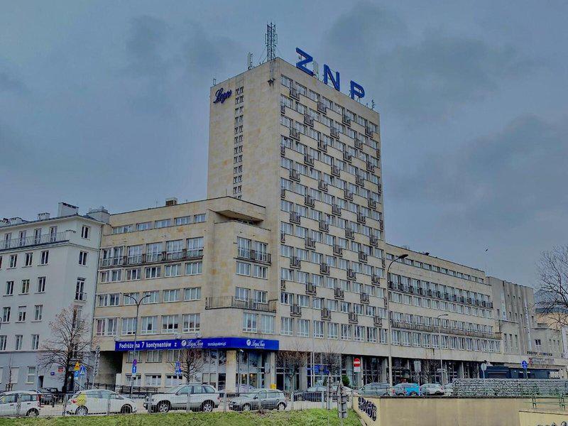 8B9CE67534773B4D018CD44D1C3A7C3B