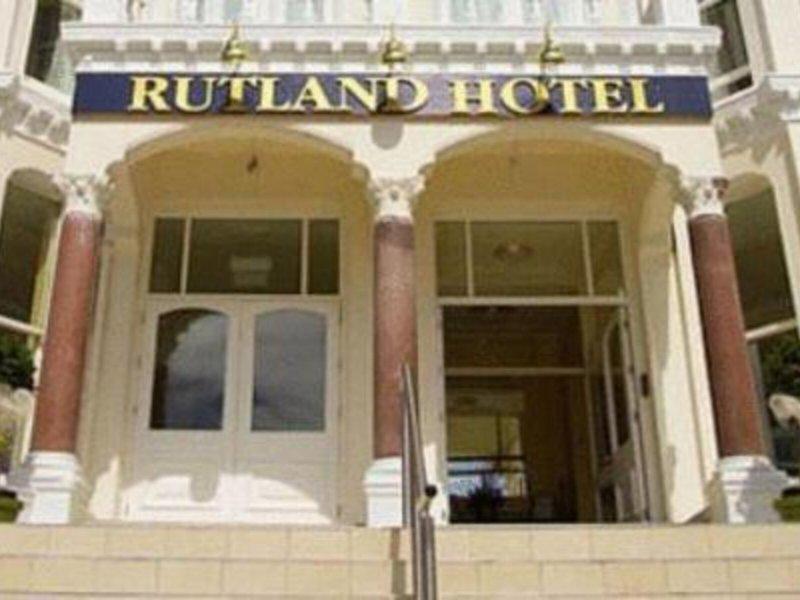 FD44EB7AE8B58A35D29D55ABBFFEC7A5