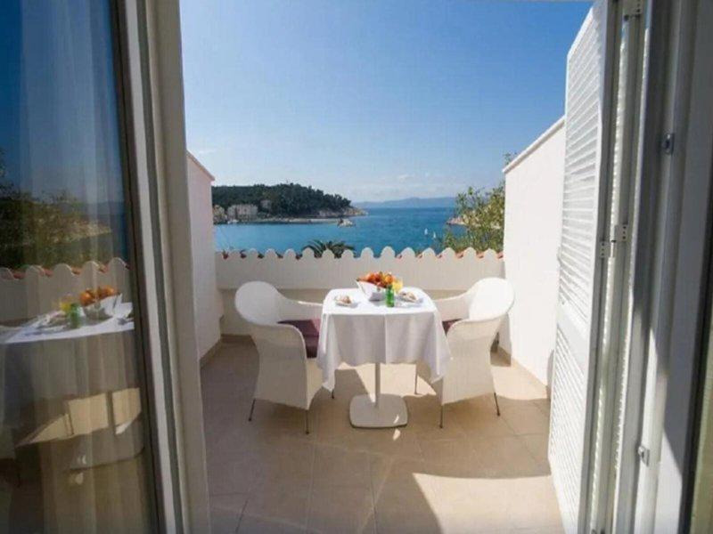 4AA4D746452B82C72393719EBBF48529