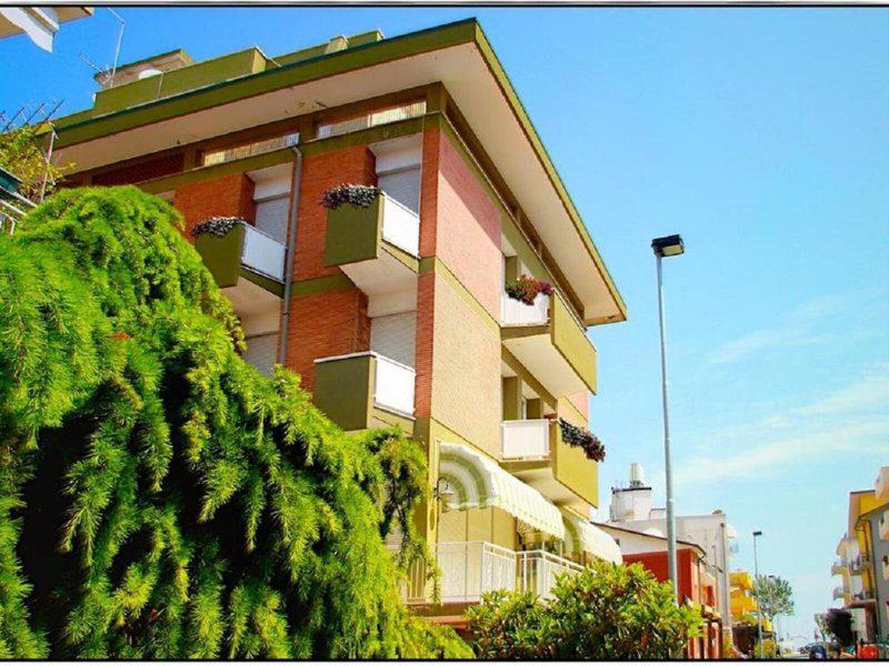 0826793AA175E5D873B7150514D5AC75